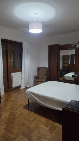 Foto Affitto in Via Baldovinetti (Zona Torrino vicino EUR) stanze matrimoniali a uso