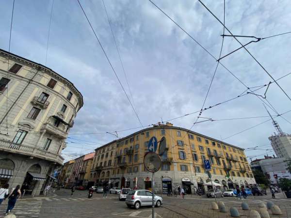 Foto Affitto locale commerciale Piazzale Stazione Porta Genova Milano (MI)