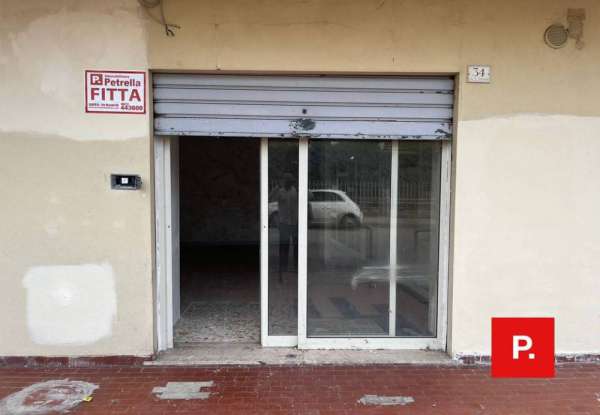 Foto Affitto locale commerciale via e. caruso Caserta (CE)