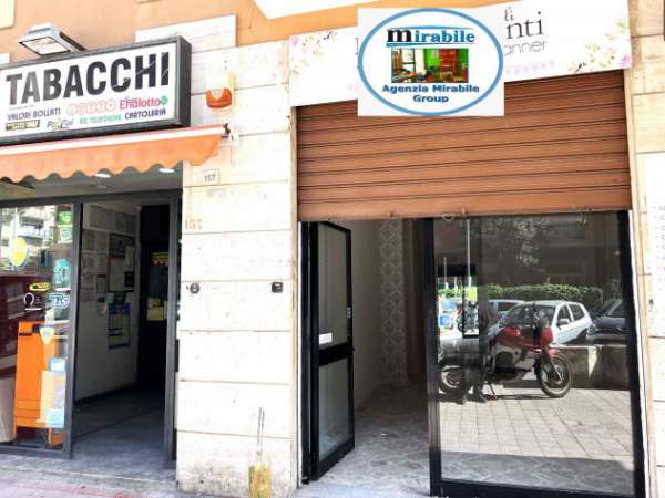 Foto Affitto negozio - zona Campolo- Via Domenico Lancia di Brolo 157C