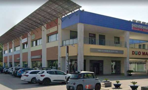 Foto Affitto Negozio/Ufficio di 100 o 200 mq - Centro Commerciale Arcobaleno Jesi