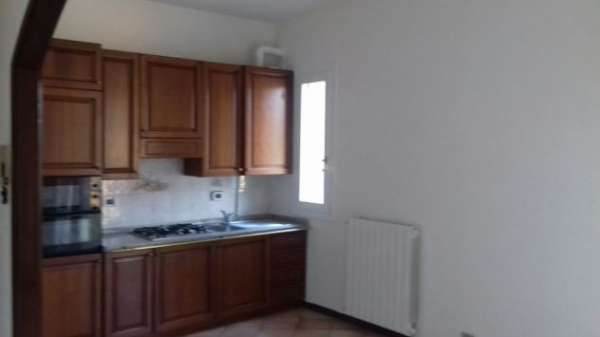 Foto AFFITTO SALO� TRILOCALE