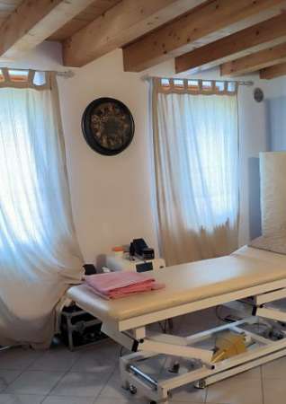 Foto Affitto Stanza in studio professionale