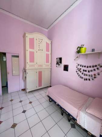 Foto Affitto stanza singola al Centro di Napolili