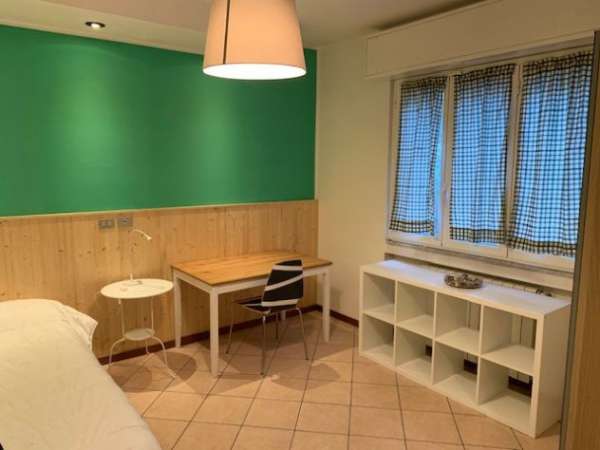 Foto Affitto stanza singola in villetta indipendente Zona Bicocca/Bresso