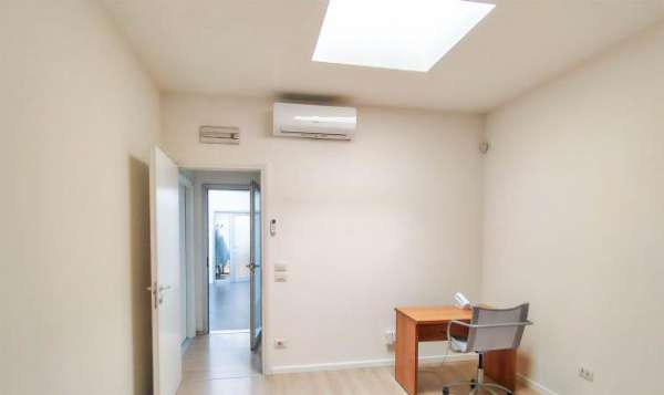 Foto Affitto Ufficio da 14 mq