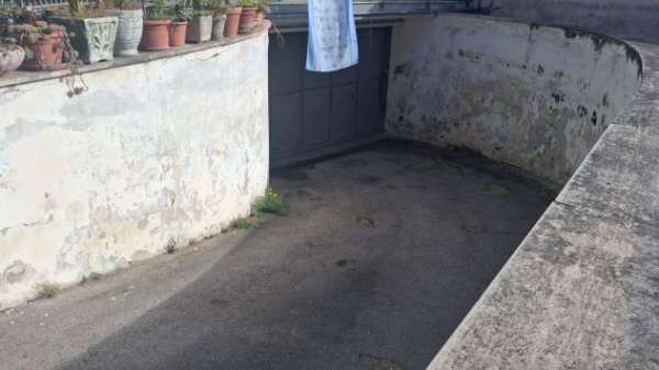 Foto AFRAGOLA -LOCALE C/2 USO DEPOSiTO 200 MQ ViA SAN MARCO