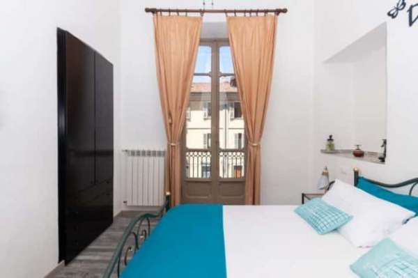 Foto Ai Piedi della Collina