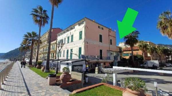 Foto Alassio in palazzina sul mare