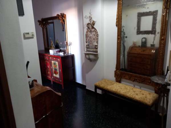 Foto Albenga centro Piazza Matteotti affitto camera singola