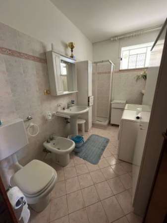 Foto ALPETTE ALLOGGIO IN VILLA 120 MQ CON GIARDINO PRIVATO