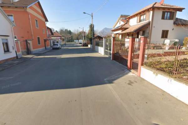 Foto ALPIGNANO GRAZIOSO TRILOCALE CON GIARDINETTO