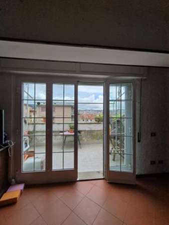 Foto Ampia camera doppia - via Cozzani - SOLO STUDENTI