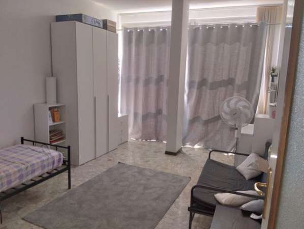 Foto Ampia singola libera da fine aprile