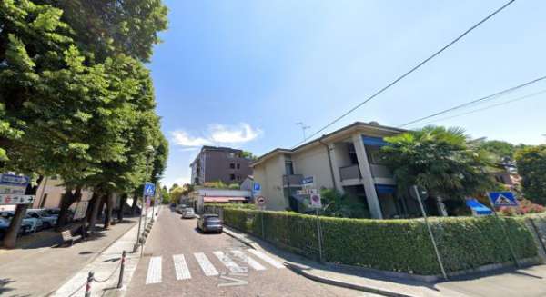 Foto Ampio 3Locali con POSTO AUTO e DOPPI SERVIZI - Cavenago (MB)