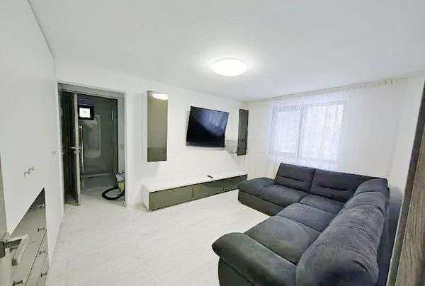 Foto AMPIO BILOCALE A MEDA SPESE CONDOMINIALI INCLUSE-LIBERO SUBITO