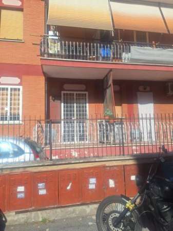 Foto Ampio bilocale a Torre Angela Via Atteone