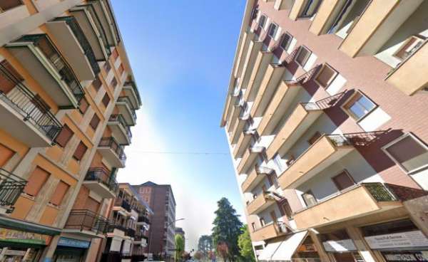 Foto Ampio e funzionale bilocale di 67 Mq a Melegnano