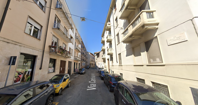 Foto Ampio e luminoso monolocale disponibile da subito