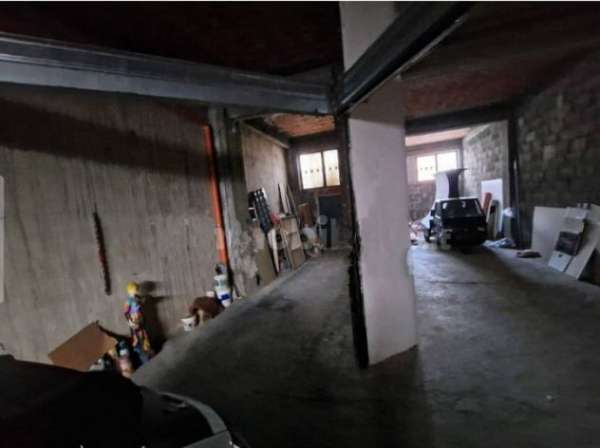 Foto Ampio garage  in affitto  a  Riposto (CT)- ideale per deposito, auto,moto o camp