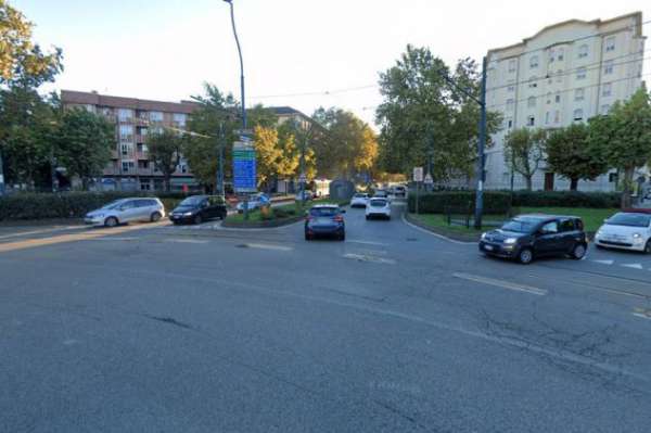 Foto AMPIO QUADRILOCALE RISTRUTTURATO PIAZZA BERNINI