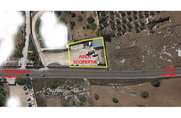 Foto AMPIO TERRENO SU STRADA PROVINCIALE