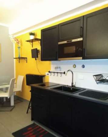 Foto Apartamento con balcone a Torino