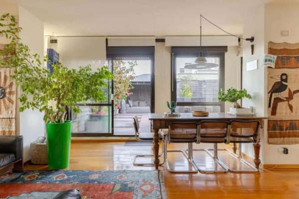 Foto Apartment in Viale Andrea Palladio, Verona for 125 m with 1 bedroom