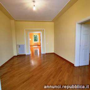 Foto Appartamenti Borgo San Lorenzo viale pecori giraldi 111 cucina: Abitabile,