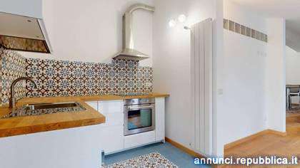 Foto Appartamenti Cologno Monzese Via Alessandro Volta cucina: A vista,