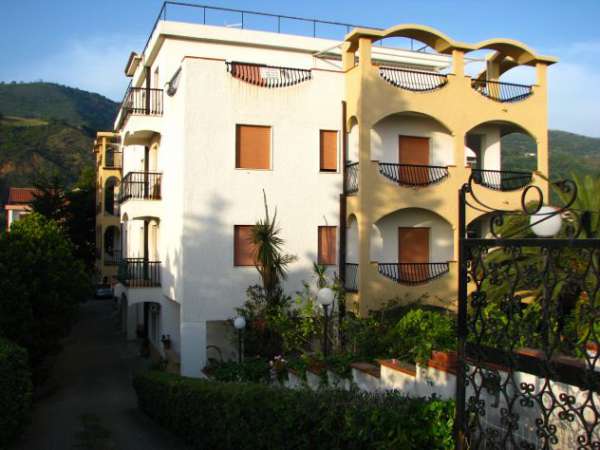 Foto Appartamenti sul mare di Nocera Terinese CZ