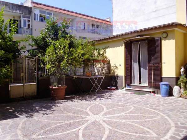 Foto Appartamento - Afragola . Rif.: APP 55 MQ