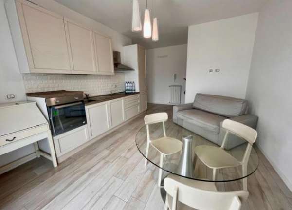 Foto Appartamento - Arona . Rif.: affit1000csolib