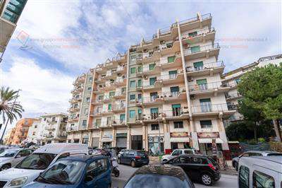 Foto Appartamento - Arredato a Tunisi Grottasanta, Siracusa