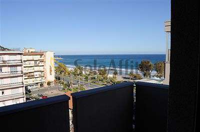 Foto Appartamento - Bilocale a Centrale, a mt. 30 dal mare,, Andora