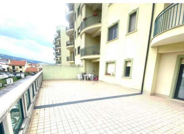 Foto Appartamento - Lamezia Terme . Rif.: 33272