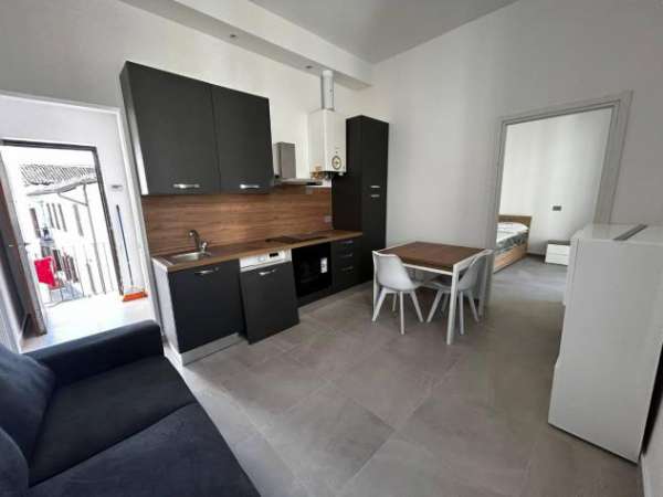 Foto Appartamento - Lodi . Rif.: B.A. 33 - 590 +70
