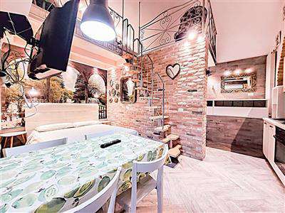 Foto Appartamento - Monolocale a Centro Storico - San Giuseppe, Napoli