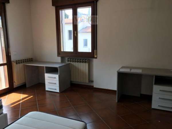 Foto Appartamento - Padova . Rif.: 3MOCE01