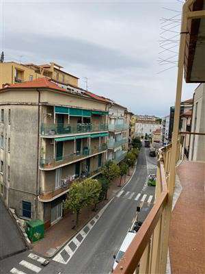 Foto Appartamento - Quadrilocale a Finale Ligure