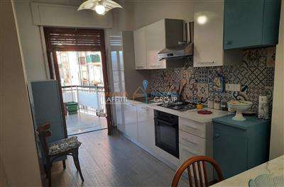 Foto Appartamento - Quadrilocale a Marina Di Carrara, Carrara
