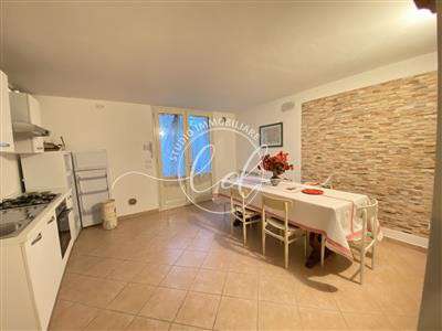 Foto Appartamento - Quadrilocale a pietrasanta, Pietrasanta