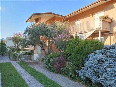 Foto Appartamento - Quadrilocale a Seriate