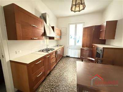 Foto Appartamento - Quadrilocale a Sestri Ponente, Genova