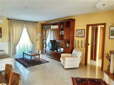 Foto Appartamento - Quadrilocale a Valenzano