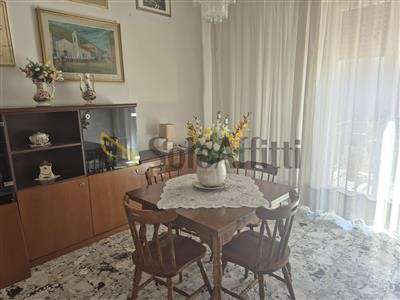 Foto Appartamento - Quadrilocale a Viale G. Bovio, Pescara