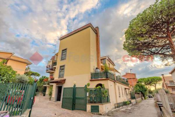 Foto Appartamento - Roma . Rif.: Cod. rif 3274506ARG