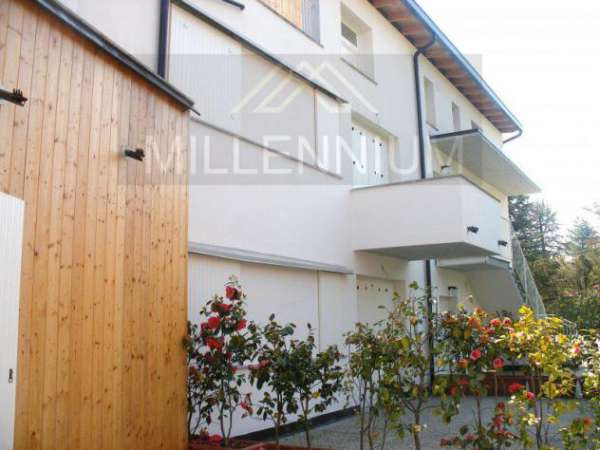 Foto Appartamento - Sesto Calende . Rif.: 690brtsst