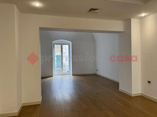 Foto Appartamento - Taranto . Rif.: Cod. rif 3235171ARG