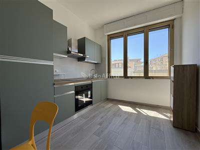 Foto Appartamento - Trilocale a Centro, Catanzaro